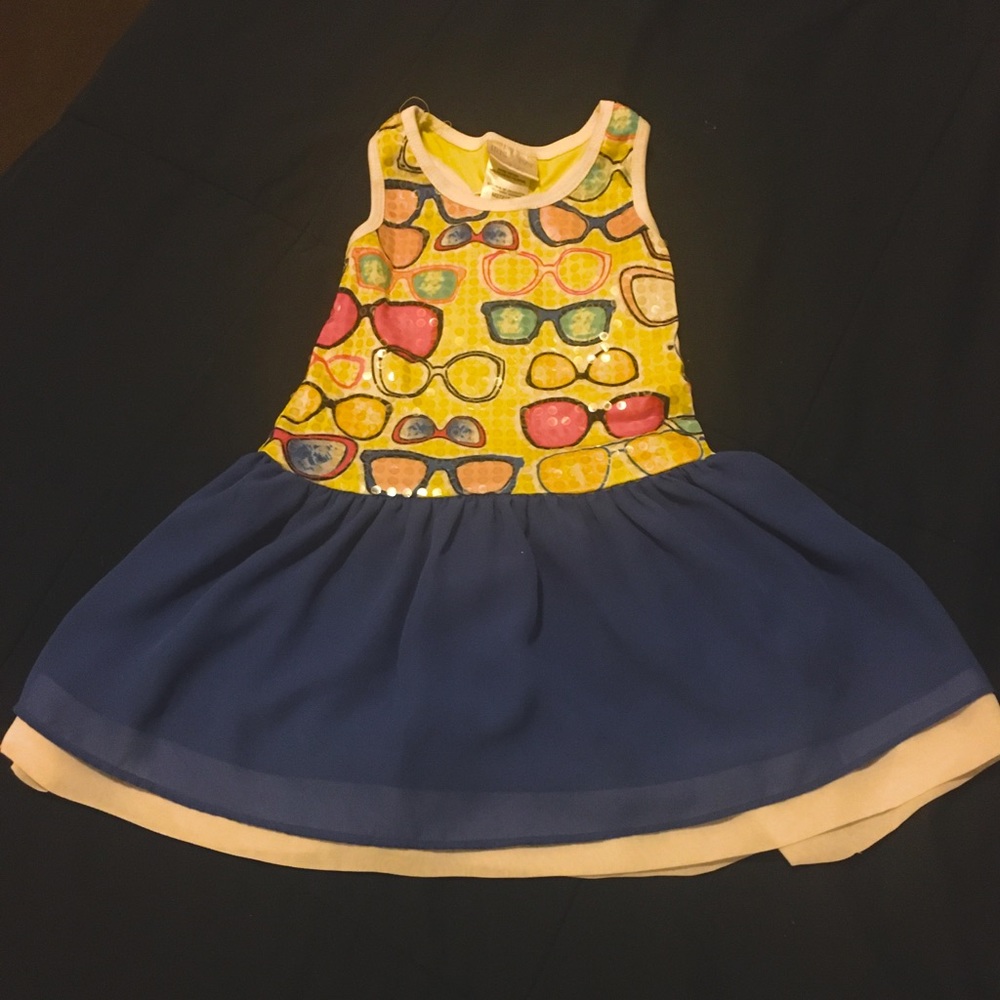 IRIS & IVY  Sunglasses Dress